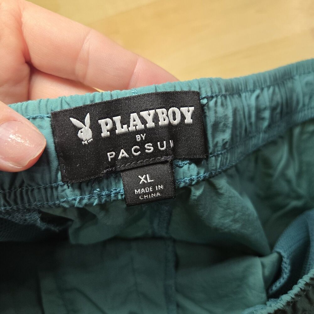 PacSun Playboy Mens Green Shorts Size XL - Picture 3 of 5